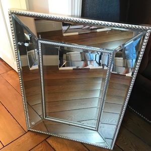 Beaded beveled glass mirror